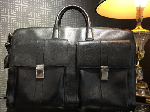 グッチのボストンバッグ