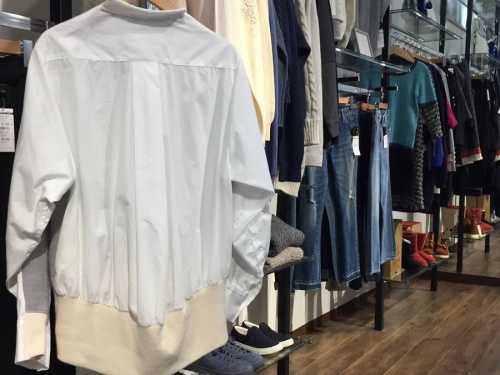 sacai luckのサカイ