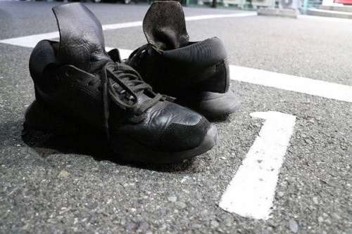 調布国領のアディダス