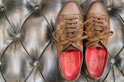 調布国領のルイヴィトン