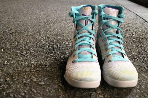 スニーカーのナイキ