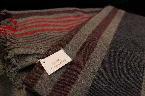 マフラーの冬物買取