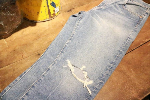 リーバイスのリメイクデニム