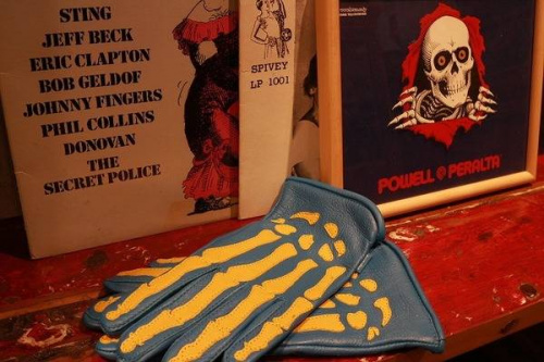 SUPREME シュプリームのトレファク 国領