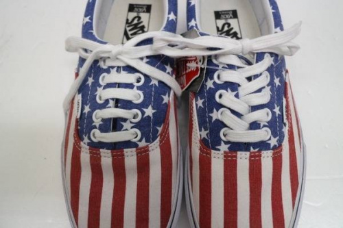 靴紐 オシャレ 結び方のスニーカー 靴紐