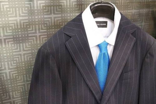 ビジネス 古着のスーツ 古着