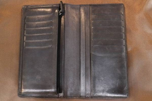 Berluti/ベルルッティの財布 パティーヌ ヴェネチアンレザー