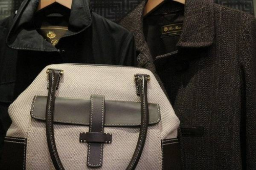 買取入荷のラグジュアリーブランド