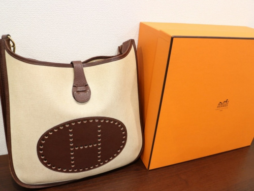 ラグジュアリーブランドのHERMES/エルメス 中古