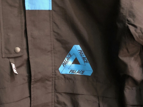 パレスのストリート　１８FW