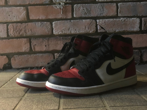 ナイキのAIR JORDAN 1