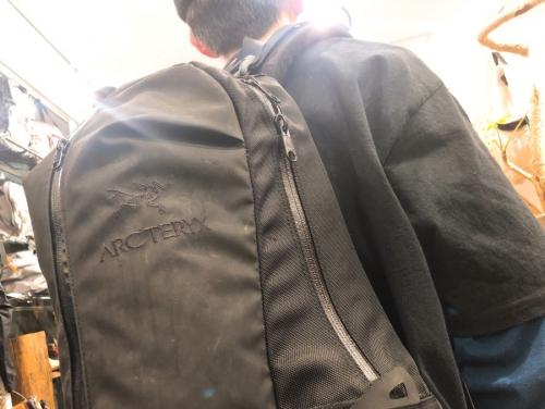 アウトドアブランドのARC'TERYX
