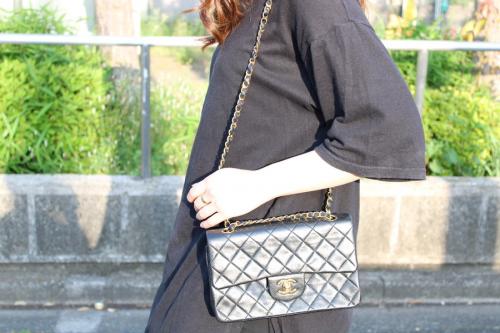 シャネルのショルダーバッグ