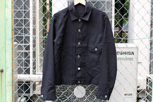 ユニフォームエクスペリメントのジャケット