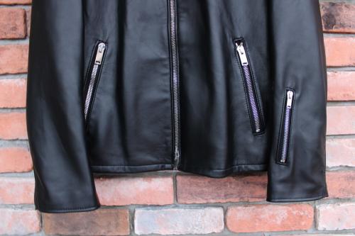 レザージャケットのダブルネーム