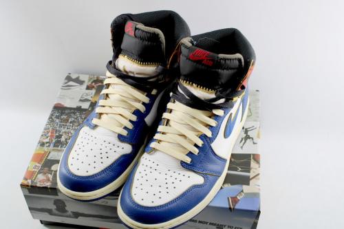 AIR JORDAN 1 RETRO HI NRGのエア ジョーダン 1 レトロ ハイ NRG