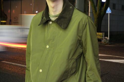 バーブァーのナイロンジャケット