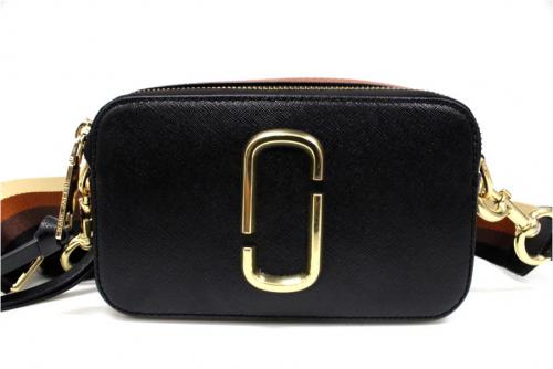 MARC JACOBSのマークジェイコブス