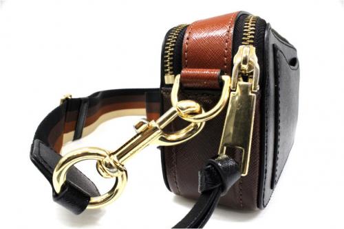 バッグのカメラバッグ