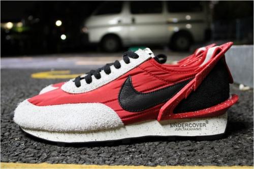 NIKE×UNDER COVERのナイキ×アンダーカバー