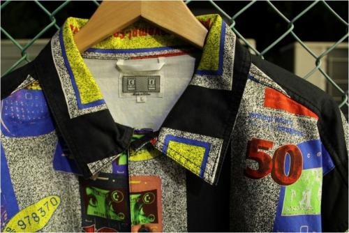 シーイーのジャケット