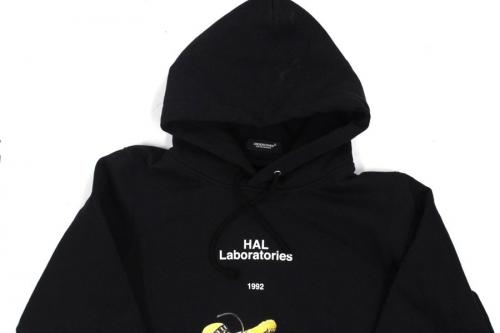 アンダーカバーのパーカー