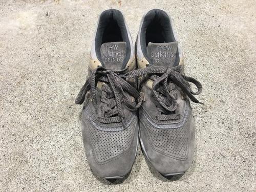 ニューバランスのスニーカー