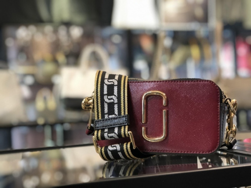 インポートブランドのMARC JACOBS