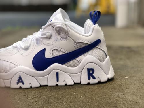 AIR BARRAGE LOWのCD7510-100