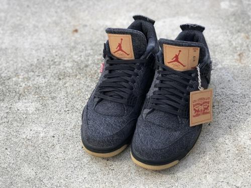 NIKE × LEVISのナイキ×リーバイス