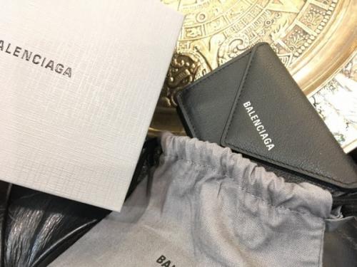 ペーパーミニウォレットのトレファクファッション　調布国領店