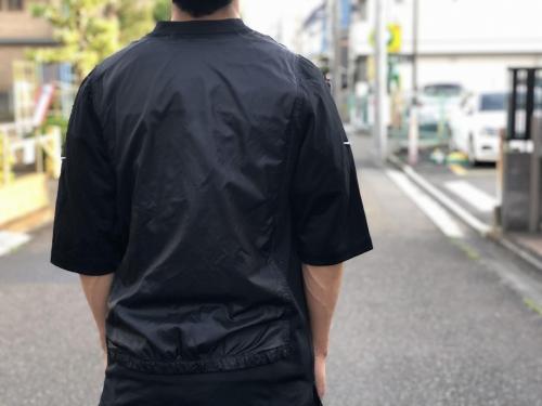 ドーバーストリートマーケット × ナイキのリメイクシャツ