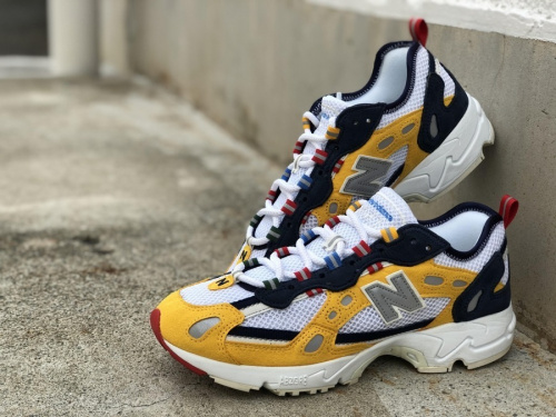 コラボ・別注アイテムのNEW BALANCE×AIME LEON DORE