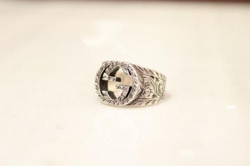 グッチのリング