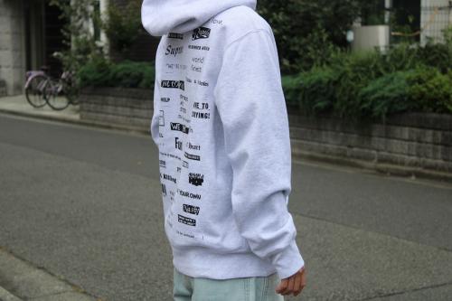 シュプリームのストップクライングフーデッド　パーカー　19AW