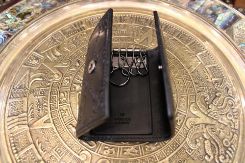 6連キーケースのシマ