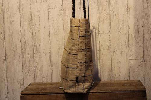 アニエスベーのラフィアトートバッグ　ベージュ