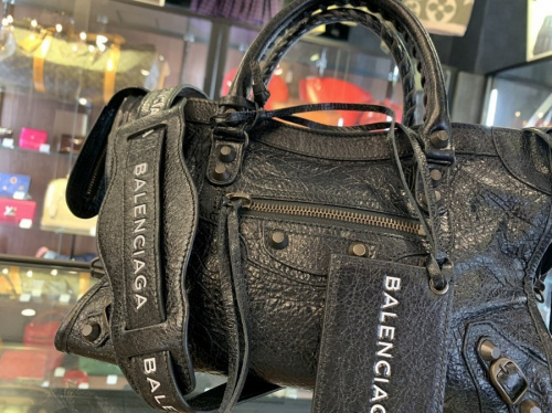 インポートブランドのBALENCIAGA