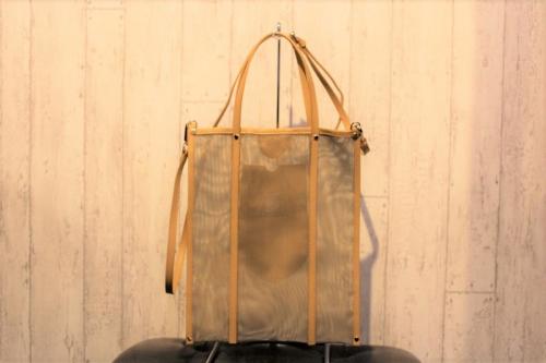 PAOLA NUTTIのパオラヌッティ