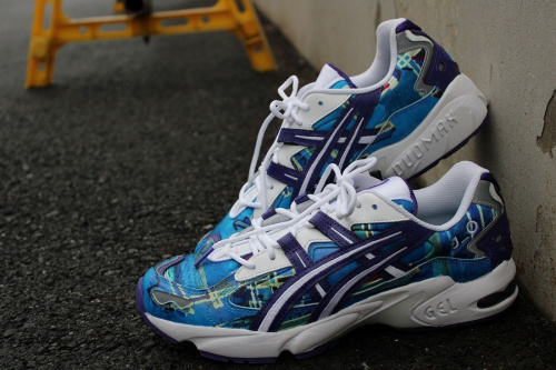 スニーカーのJANTJE ONTEMBAAR × ASICS