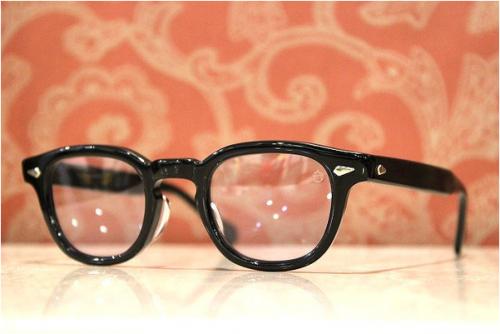 TART OPTICALのタートオプティカル