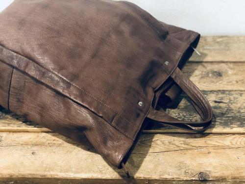 ゴートヌメトート型リュックサックのレディース