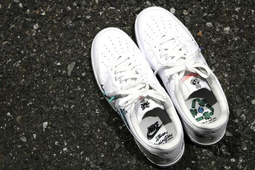 ローカットスニーカー AIR FORCE 1 FLYLEATHER QS CI5545-100　Harrington Earth Dayのトレファクスタイル調布国領店