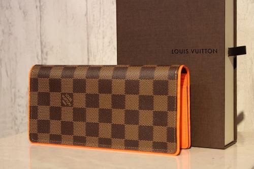 LOUIS VUITTON 　のルイ ヴィトン　