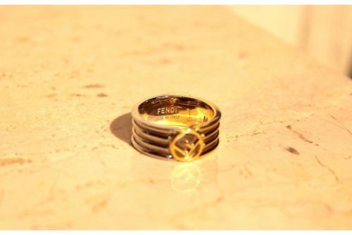 F IS FENDIRING エフイズフェンディリングのトレファクスタイル調布国領店