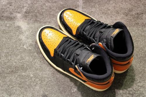 ナイキのJORDAN RETRO HIGH OG ジョーダンレトロハイOG 555088-028