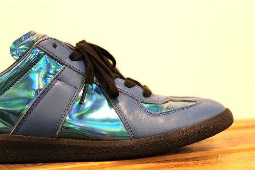 メゾンマルジェラのジャーマントレーナー　REPLICA 70's