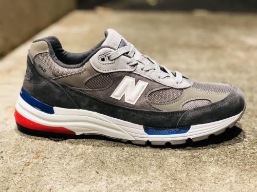 NEW BALANCEのニューバランス