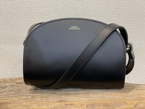 トレファクスタイル調布国領店ブログ画像２