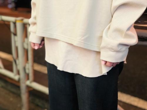 レイヤードスウェットのトレファクスタイル調布国領店